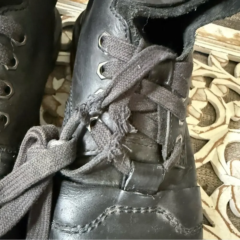 Dr. Martens Black Leather Boots Men’s 9 Women’s 10